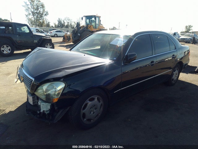 Lexus LS 430 2001 JTHBN30F210031735 Image 2