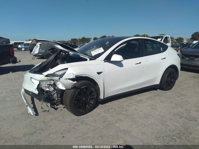 Tesla Model Y Long Range 2021 5YJYGAEE7MF240968 Image 2