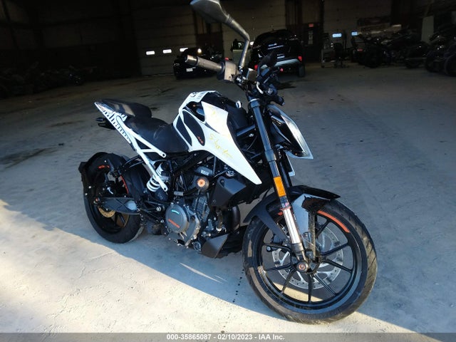 2021 KTM 390 DUKE VIN: MD2JPJ404MC268273