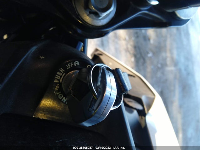 2021 KTM 390 DUKE VIN: MD2JPJ404MC268273