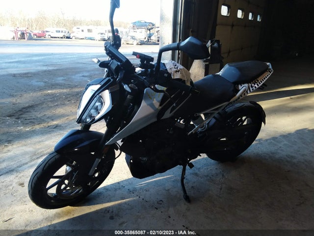 2021 KTM 390 DUKE VIN: MD2JPJ404MC268273