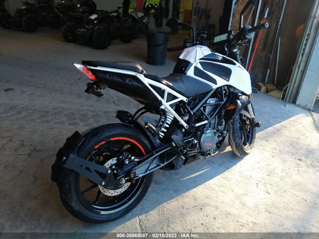 2021 KTM 390 DUKE VIN: MD2JPJ404MC268273