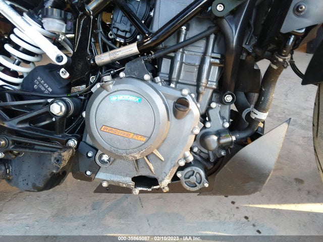 2021 KTM 390 DUKE VIN: MD2JPJ404MC268273