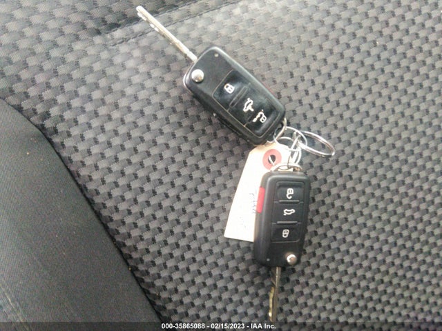 2013 VOLKSWAGEN JETTA SEDAN S VIN: 3VW2K7AJ3DM307410