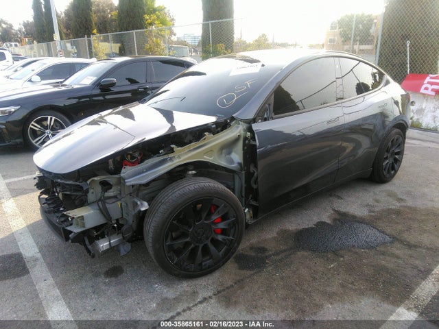 5YJYGDEF8LF001454 Tesla Model Y Long Range/performance