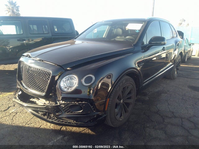 2017 Bentley Bentayga, VIN: SJAAC2ZV7HC015158