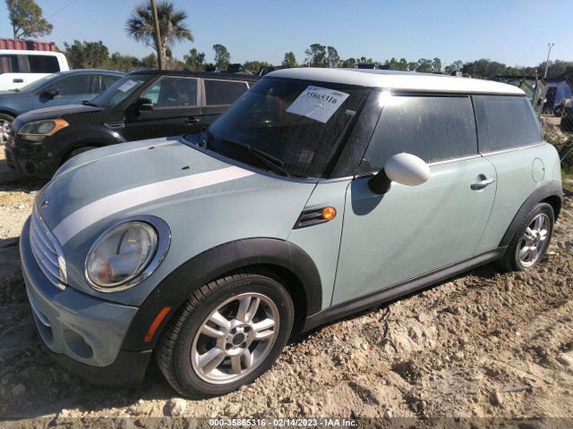 WMWSU3C57CT258327 Mini COOPER HARDTOP