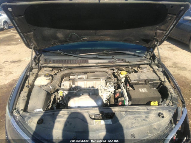 Chrysler 200 LX 2015 1C3CCCFB3FN728913 Image 10