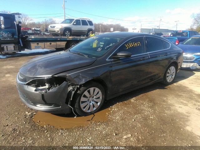 Chrysler 200 LX 2015 1C3CCCFB3FN728913 Image 2