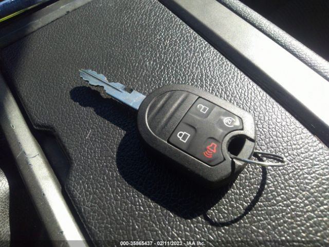 1ZVBP8AM4E5334821 Ford Mustang V6