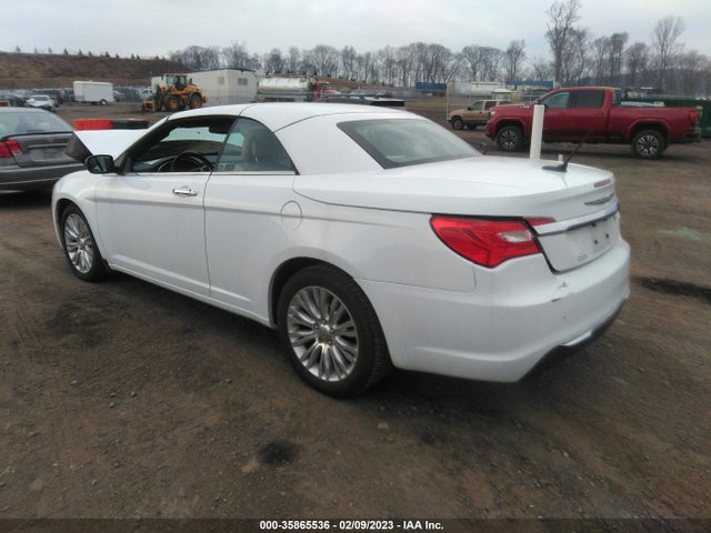Chrysler 200 Limited 2013 1C3BCBFG8DN699584 Image 4