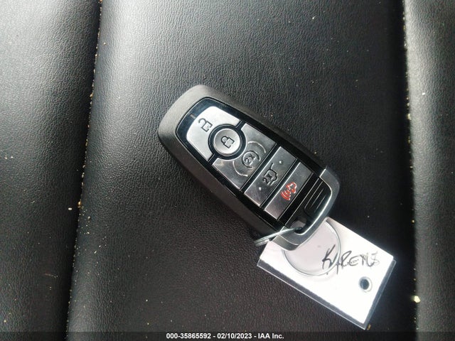 2022 Ford Explorer, VIN: 1FMSK8DH4NGC05526