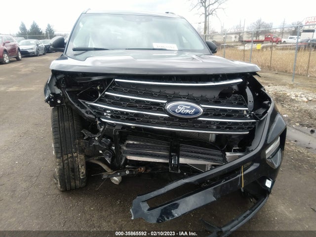 2022 Ford Explorer, VIN: 1FMSK8DH4NGC05526