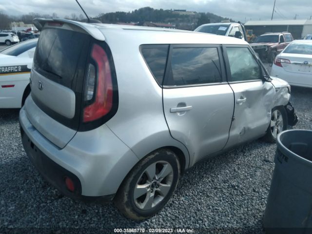 KNDJN2A21H7469313 KIA Soul Base