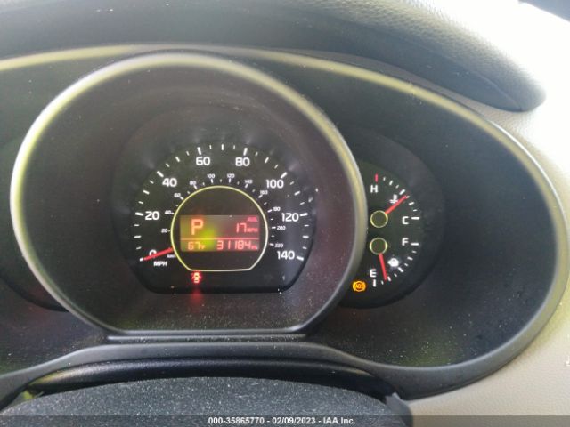 KNDJN2A21H7469313 KIA Soul Base