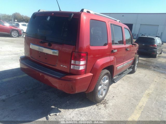 1J8GN58K18W261335 Jeep Liberty Limited