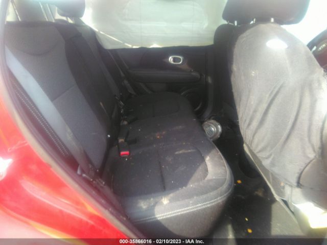 KNDJP3A55J7574498 KIA SOUL +