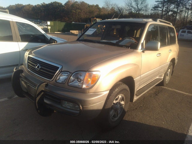 Lexus LX 470 2002 JTJHT00W723521763 Image 2