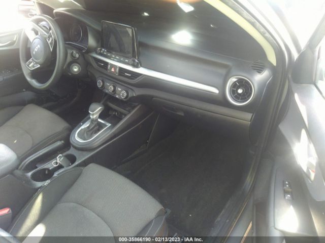 3KPF24AD9NE424689 KIA Forte Lxs