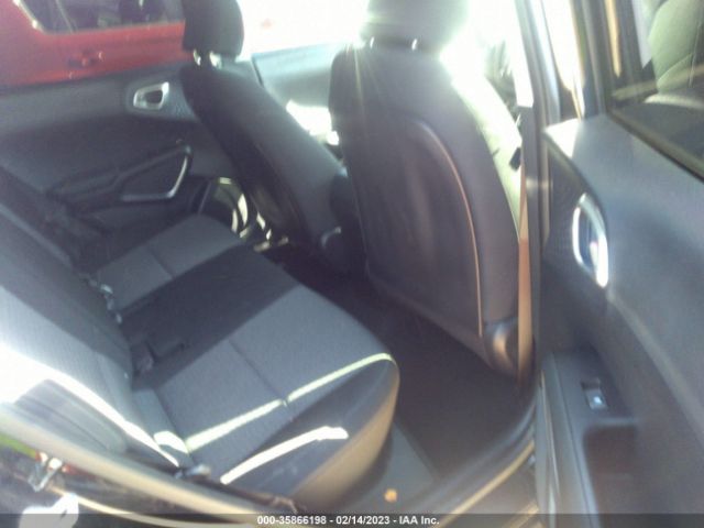 KNDJ63AU5L7104856 KIA Soul Gt-line