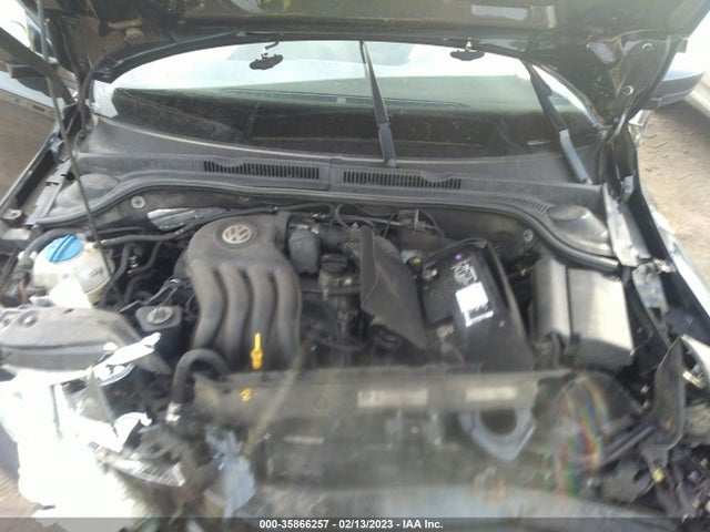 3VW2K7AJ5EM317728 Volkswagen Jetta Sedan S