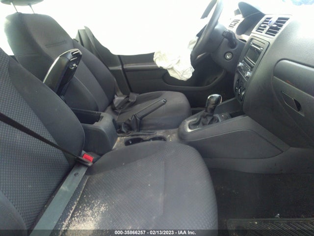 3VW2K7AJ5EM317728 Volkswagen Jetta Sedan S