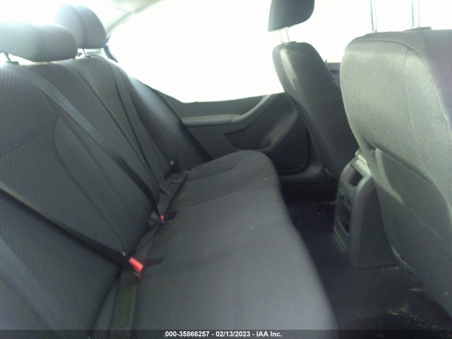 3VW2K7AJ5EM317728 Volkswagen Jetta Sedan S