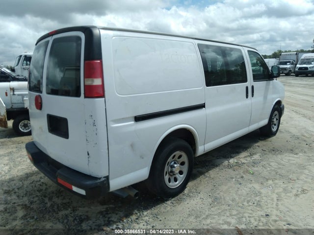 2014 Chevrolet Express, VIN: 1GCSGAFX6E1157578
