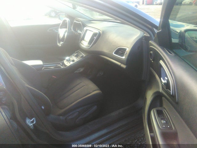 1C3CCCAB7GN116125 Chrysler 200 Limited