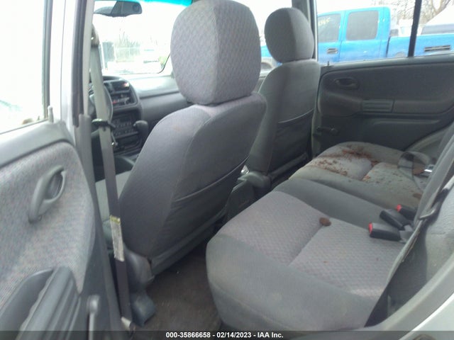 Chevrolet Tracker 2000 2CNBJ13C6Y6947706 Image 9