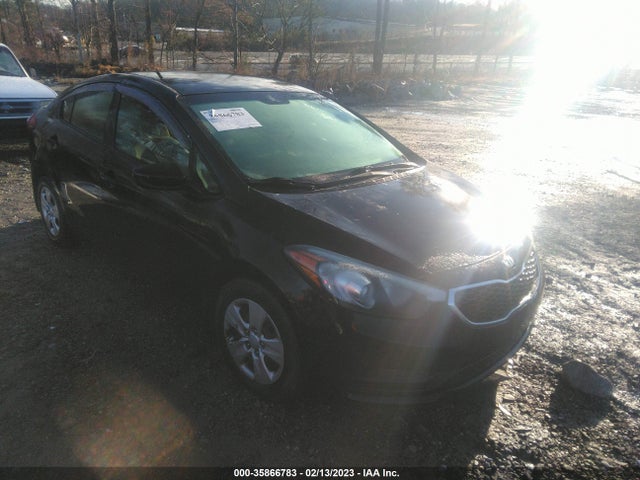 2015 Kia Forte, VIN: KNAFK4A65F5365104