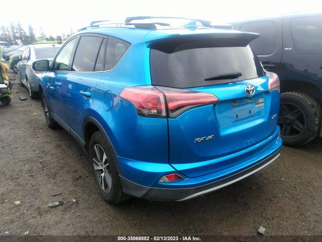 Toyota RAV4 2016 JTMWFREV7GJ099423 Image 3