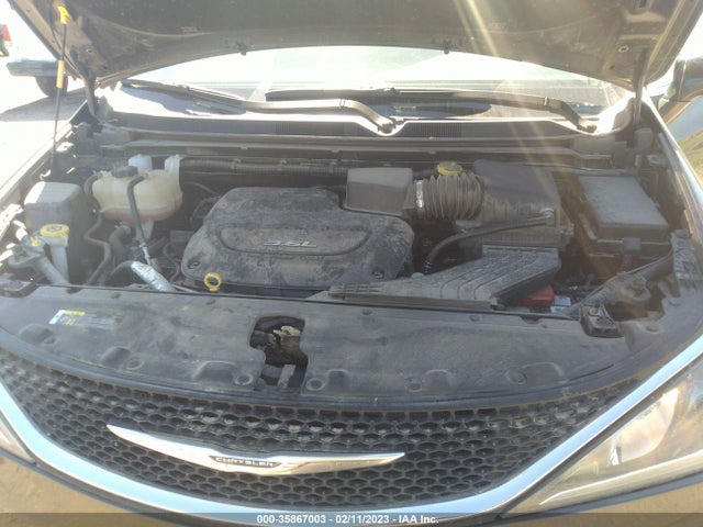 Chrysler Pacifica Touring Plus 2018 2C4RC1FGXJR101529 Image 11