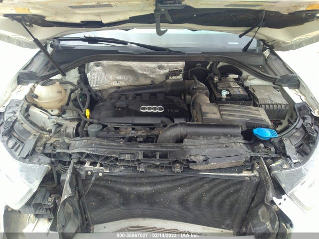 WA1EFCFS9FR001144 Audi Q3 2.0t Premium Plus