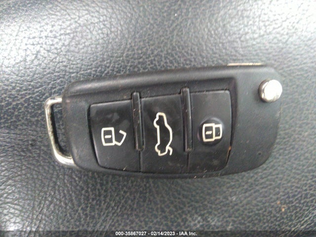 WA1EFCFS9FR001144 Audi Q3 2.0t Premium Plus