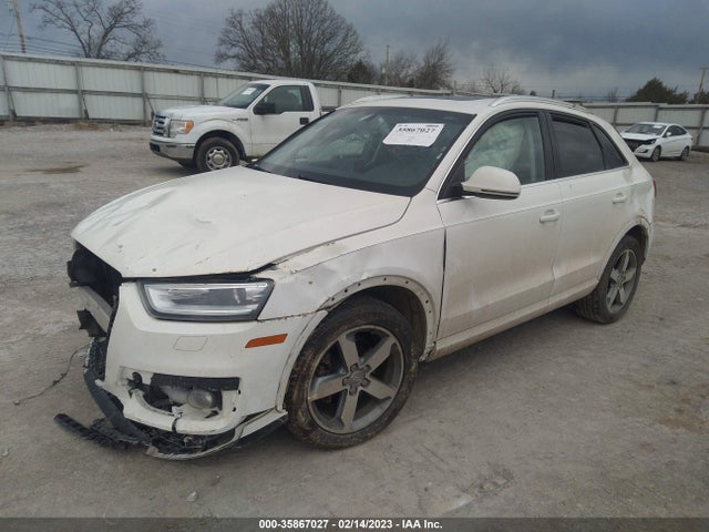 WA1EFCFS9FR001144 Audi Q3 2.0t Premium Plus