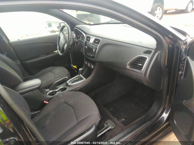 Chrysler 200 LX 2012 1C3CCBABXCN226204 Image 6