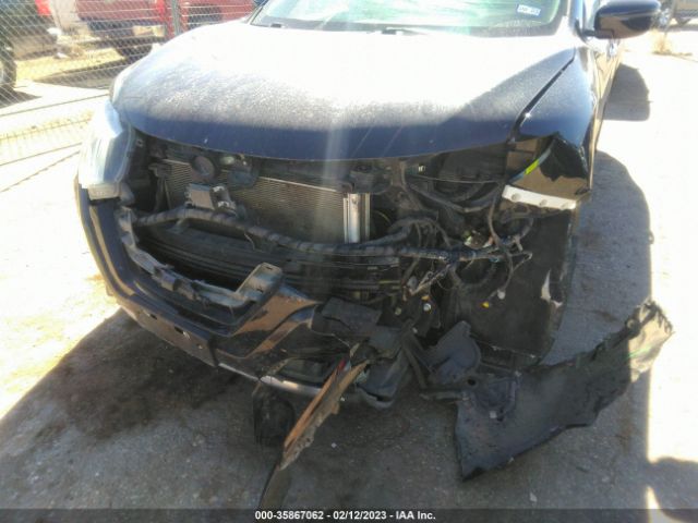 5N1AT2MT2HC864792 Nissan ROGUE SV