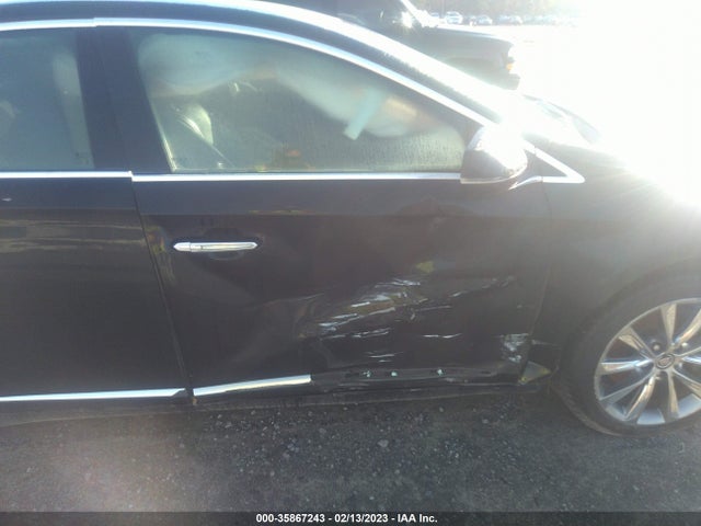 Cadillac Xts Livery Package 2014 2G61U5S31E9145173 Image 3