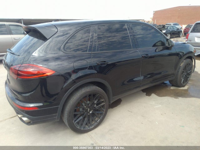 2015 Porsche Cayenne, VIN: WP1AB2A24FLA56703