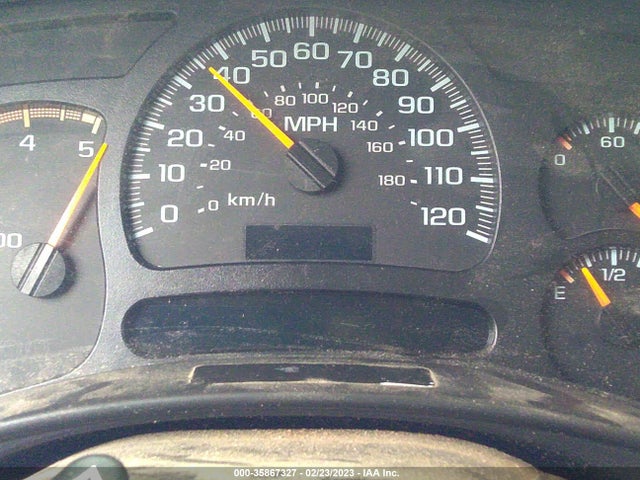 2003 CHEVROLET SILVERADO 2500HD VIN: 1GCHK23183F205967