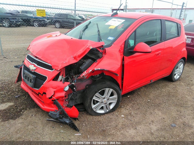 Chevrolet SPARK LS 2015 KL8CB6S94FC807188 Image 2