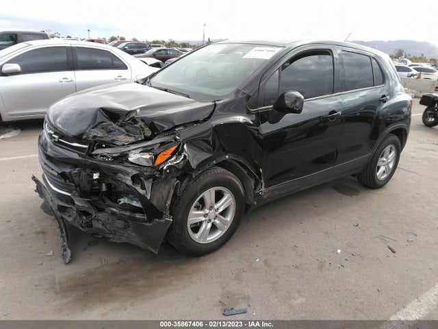 Chevrolet TRAX LS 2020 3GNCJKSB0LL324682 Image 2