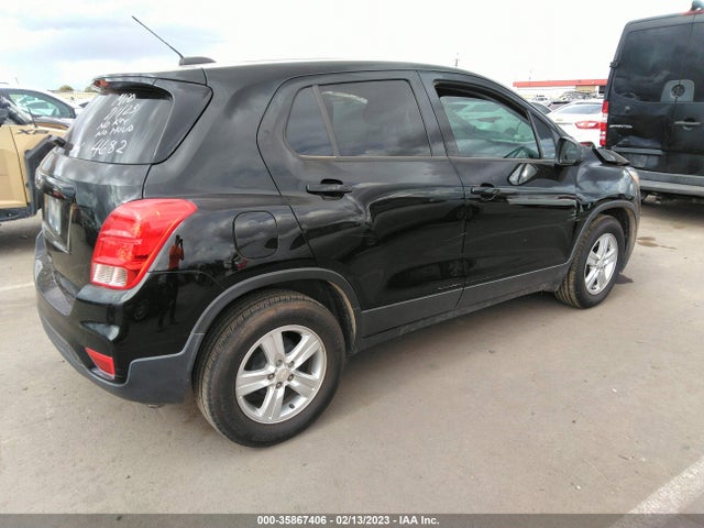Chevrolet TRAX LS 2020 3GNCJKSB0LL324682 Image 4