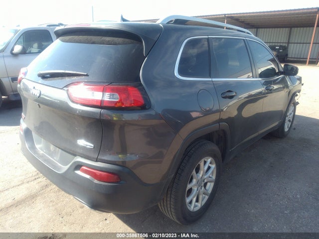 1C4PJLCS3GW307499 Jeep Cherokee Latitude