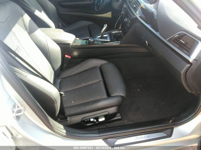 BMW 3 Series 330e Iperformance 2017 WBA8E1C5XHK480157 Image 6
