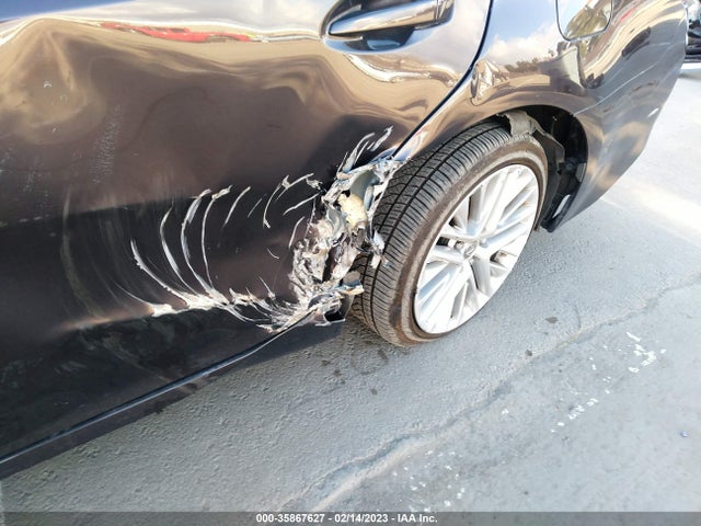 JTHBK1GG7E2124532 Lexus ES 350