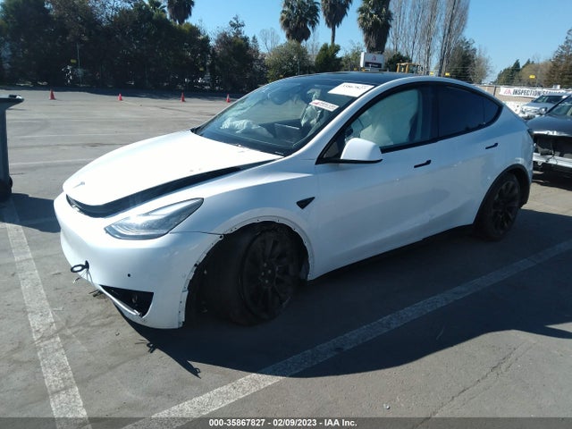 Tesla Model Y Long Range 2021 5YJYGAEEXMF159303 Image 2
