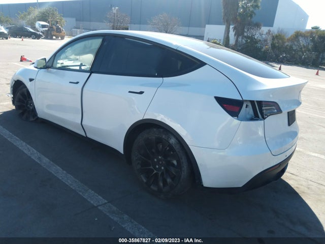 Tesla Model Y Long Range 2021 5YJYGAEEXMF159303 Image 3