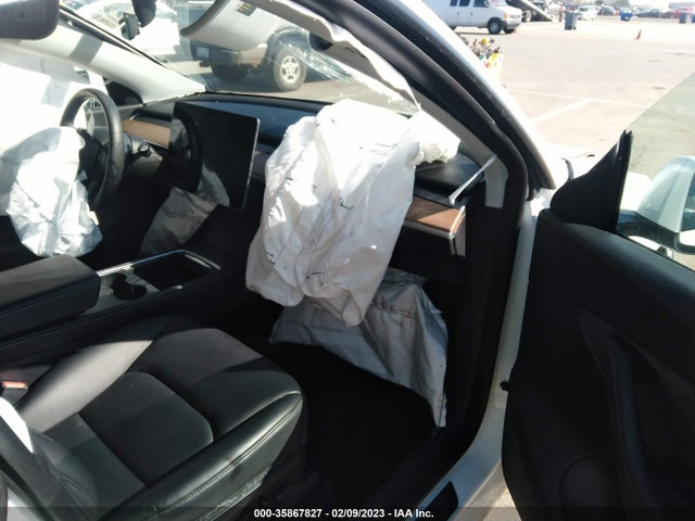 Tesla Model Y Long Range 2021 5YJYGAEEXMF159303 Image 5